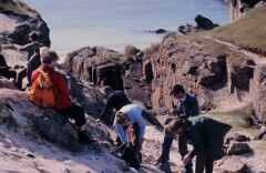 1985_CEH6225_F230